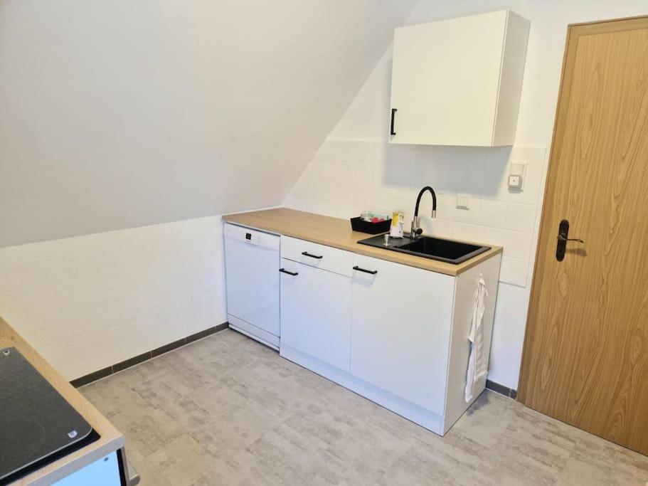 Wardenburg Gemuetliche Wohnung Direkt Am Kuestenkanal! מראה חיצוני תמונה