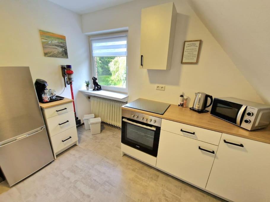 Wardenburg Gemuetliche Wohnung Direkt Am Kuestenkanal! מראה חיצוני תמונה